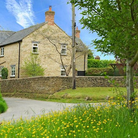 Brook Farm Cottage Бракли Екстериор снимка