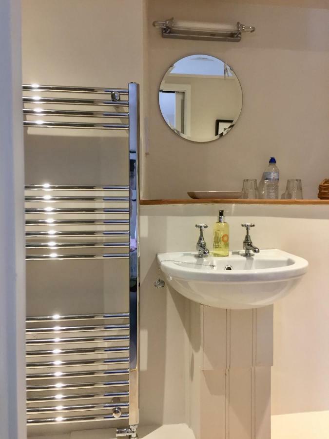 Brook Farm Cottage Бракли Екстериор снимка