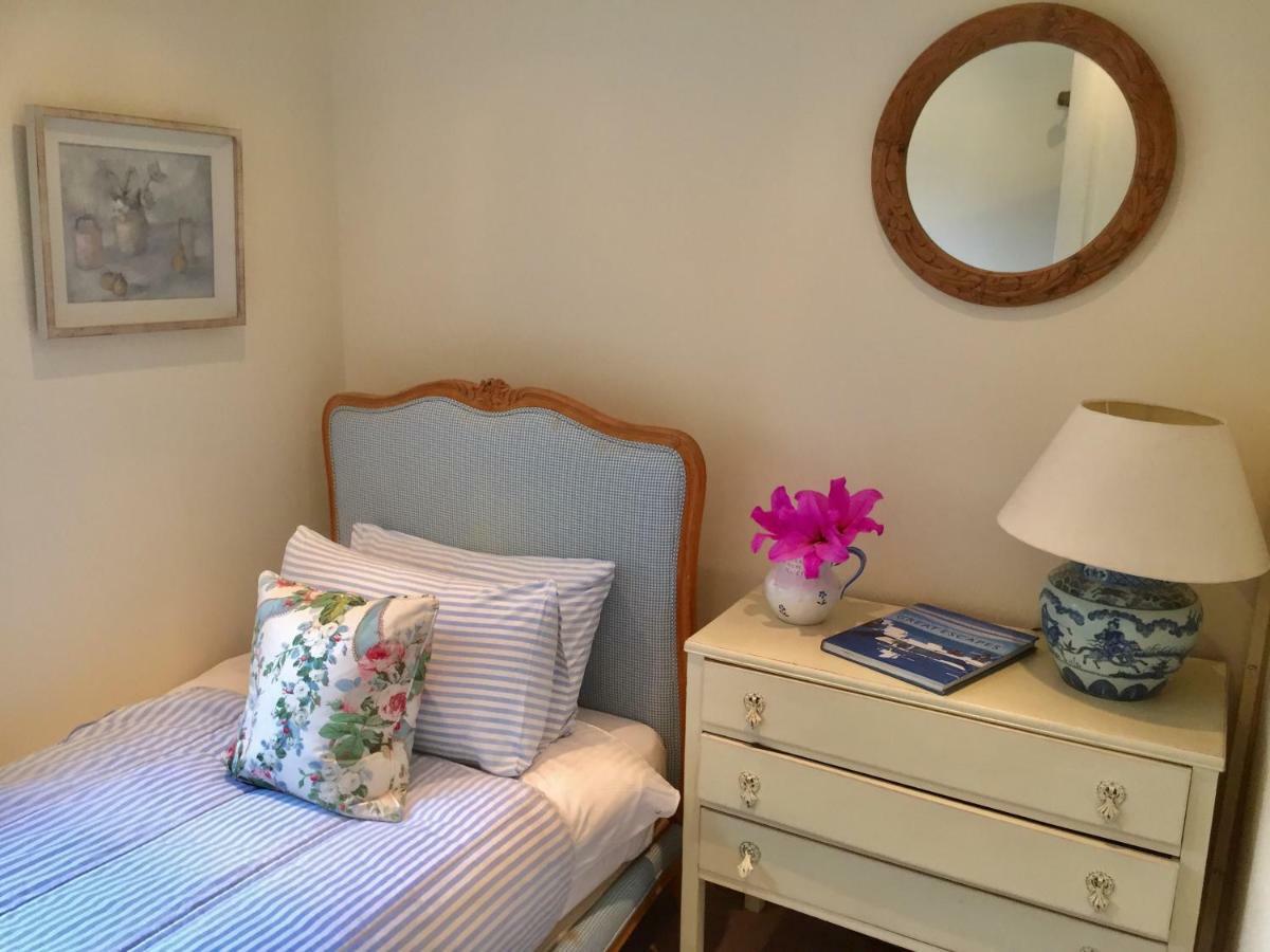 Brook Farm Cottage Бракли Екстериор снимка