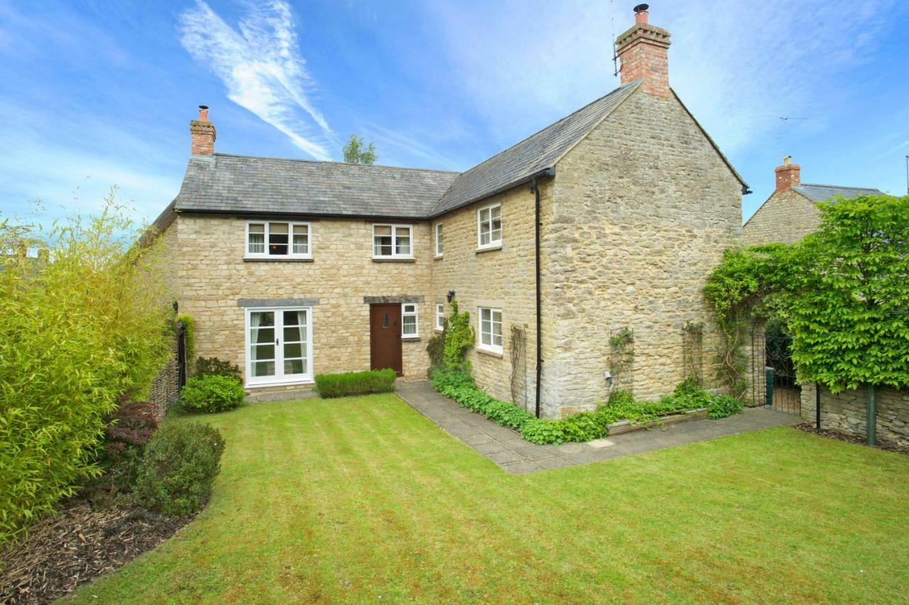 Brook Farm Cottage Бракли Екстериор снимка